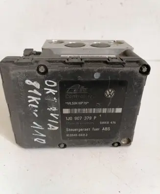 Skoda Octavia Mk1 (1U) ABS Pump 1J0907379P 1J0614417D