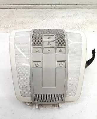 Mercedes-Benz C W204 Front seat light A2048200823 2JM00996602 0136148175