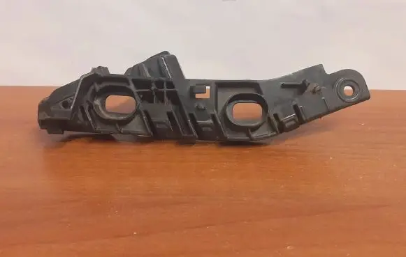 Volkswagen Touran III Front bumper mounting bracket 5TA807183 8358