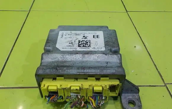 Ford Fiesta Airbag control unit/module 8V5114B321EE RP29
