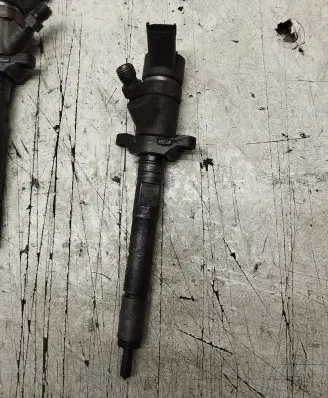 Ford Focus C-MAX Fuel injector