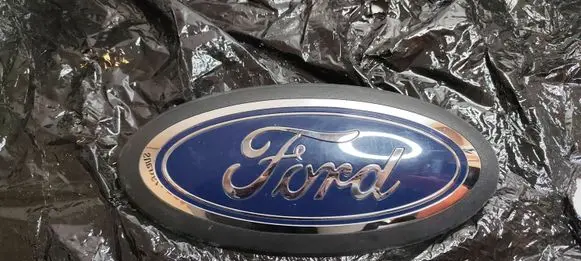 Ford F150 Manufacturers badge/model letters JL348B262AB