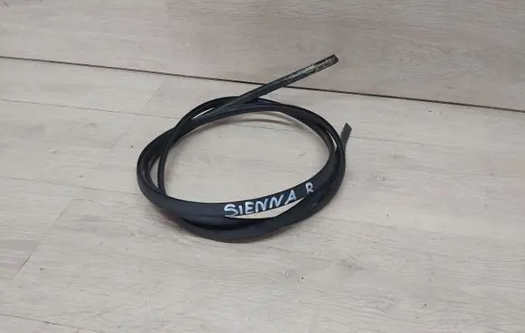 Toyota Sienna XL30 III Sunroof sealing rubber 