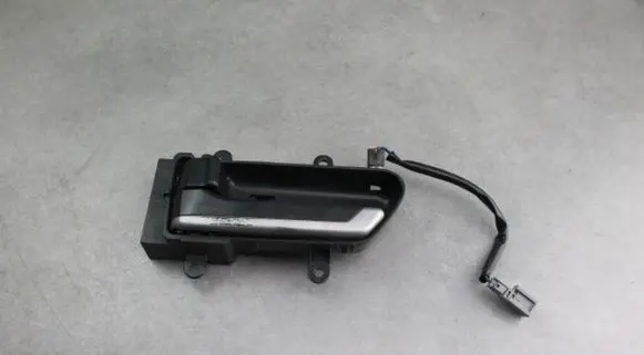 Infiniti FX Front door interior handle