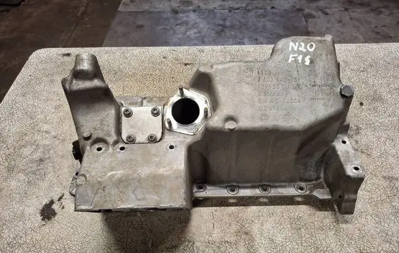 BMW X3 F25 Oil sump 7601942 13992010 GD01696