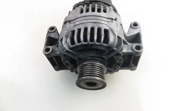 Mercedes-Benz Vito Viano W638 Generator/alternator 0124325039 0121542002