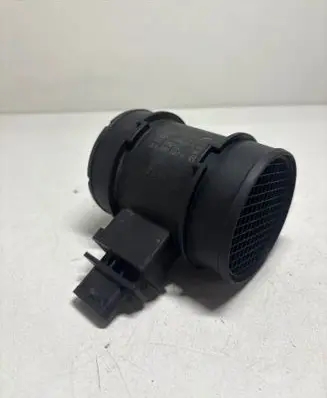 Opel Zafira B Mass air flow meter 0281002832 24920636 55561301