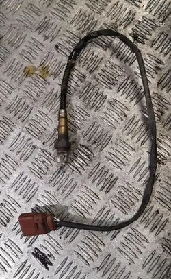 Audi A4 S4 B7 8E 8H Lambda probe sensor 058906265c
