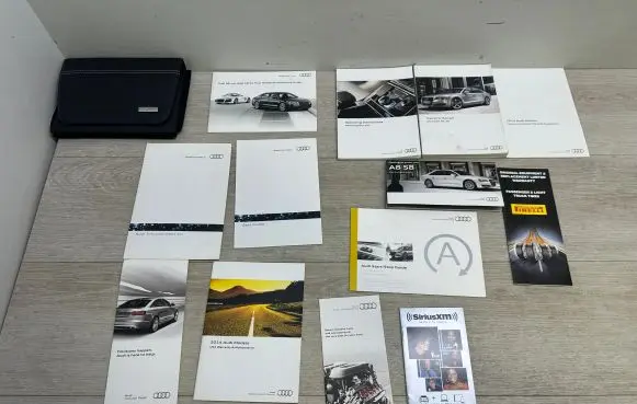Audi A8 S8 D4 4H Owners service history hand book 