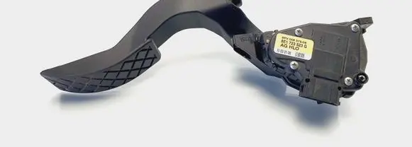Audi A4 S4 B7 8E 8H Accelerator throttle pedal 8E1723523G