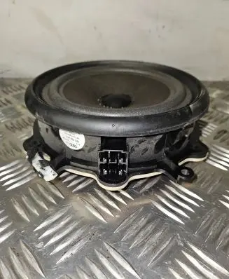 Audi A4 S4 B7 8E 8H Front door speaker 8E0036411