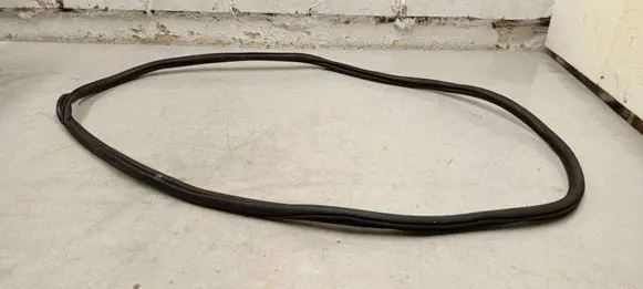 Audi A3 8Y Rubber seal rear door 8y4833721
