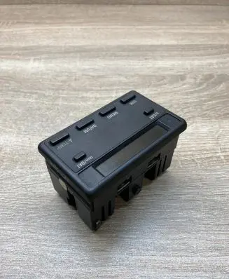 BMW 5 E34 Clock 1374288