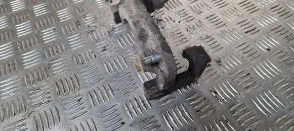 Citroen C5 Front Brake Caliper Pad/Carrier 