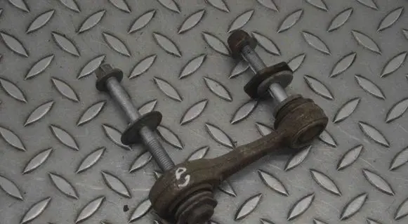 Alfa Romeo Giulia Rear anti-roll bar/stabilizer link 