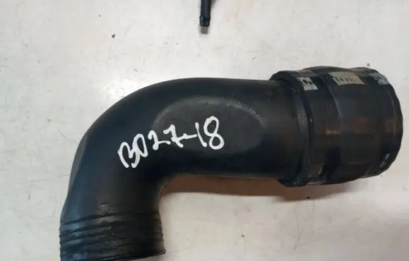 Volvo XC60 Intercooler hose/pipe 30751920