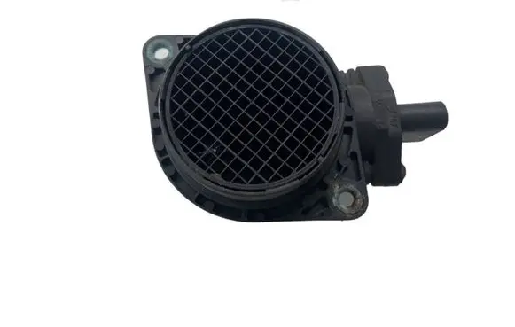 Volkswagen Golf IV Mass air flow meter 0280217121 06A906461