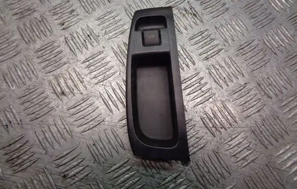Volkswagen Fox Quarter vent window switch 