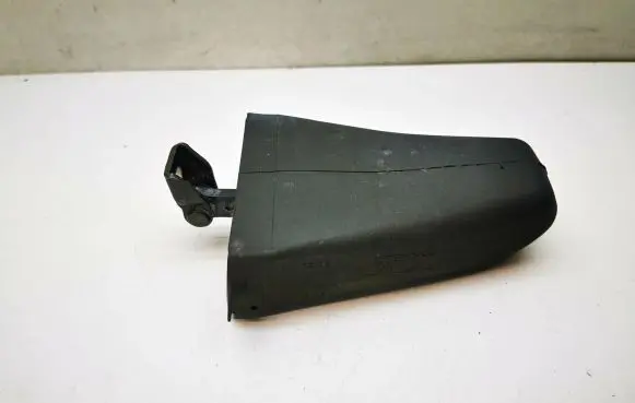 Land Rover Range Rover L322 Front door check strap stopper 8265337