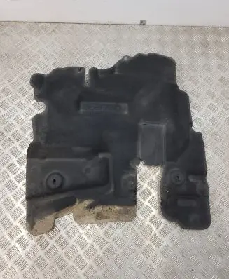 Mercedes-Benz V Class W447 Center/middle under tray cover A4476870800
