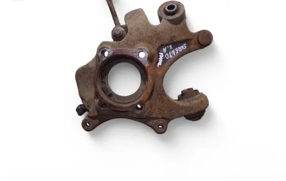 Rear wheel hub spindle/knuckle