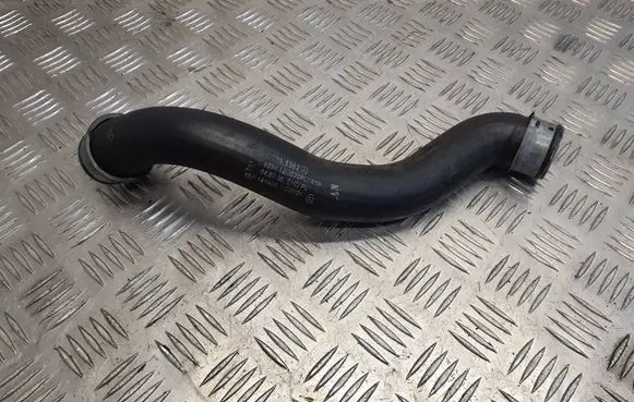 Mercedes-Benz C W204 Engine coolant pipe/hose A2045011582 5011582 41406ZGS00