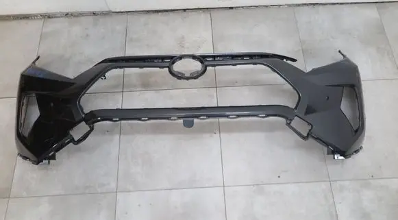 Toyota RAV 4 (XA40) Front bumper 5211942B20