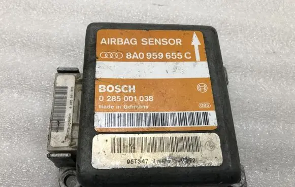 Audi A4 S4 B5 8D Airbag control unit/module 8A0959655C