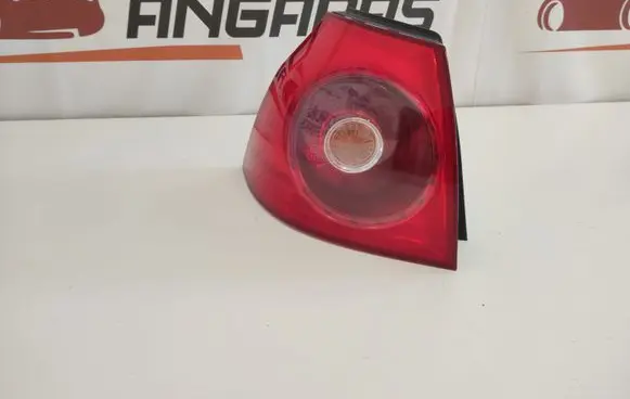 Volkswagen Golf V Rear/tail lights 1K6945095N