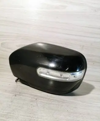 Mazda CX-7 Front door electric wing mirror 