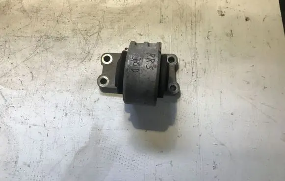 Land Rover Range Rover Sport L494 Gearbox mount 4618099231