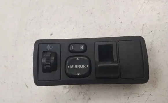 Toyota Corolla Verso E121 Wing mirror switch