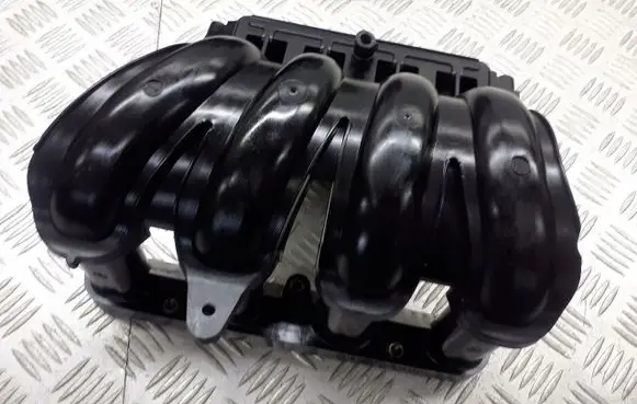 Nissan Micra Intake manifold