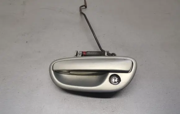 Subaru Outback Front door exterior handle