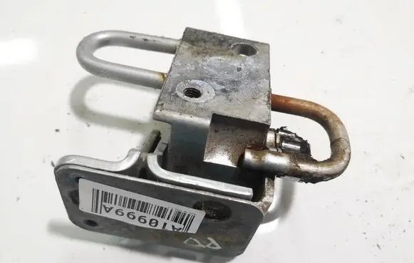 Audi A8 S8 D3 4E Front door upper hinge 