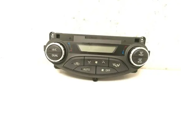 Toyota Yaris Air conditioner control unit module 559000D820