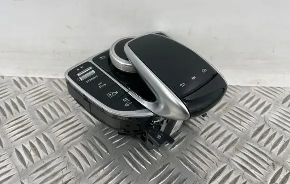 Mercedes-Benz C W205 Head unit multimedia control A2139016302 A2139025920