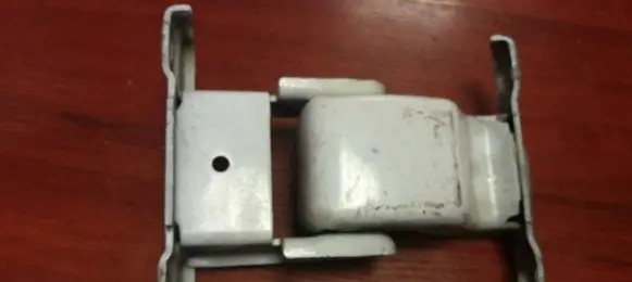 Renault Trafic III (X82) Loading door upper hinge 312304K