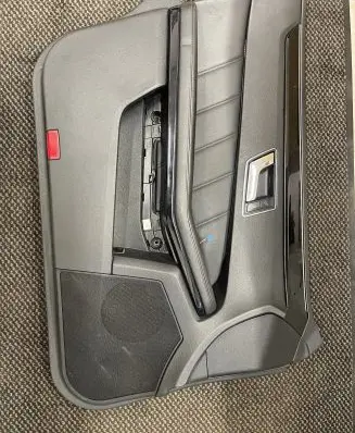 Mercedes-Benz E W212 Front door card panel trim A2127270348