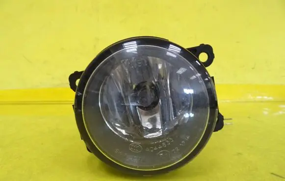 Peugeot 207 Front fog light 9650001680 89204712 89210094