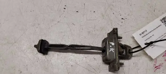 Ford Focus Front door check strap stopper