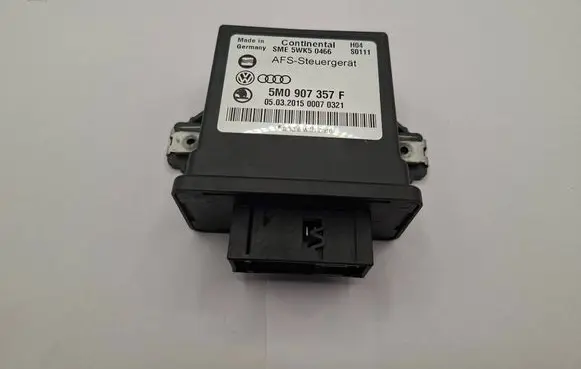 Volkswagen Tiguan Light module LCM 5WK50466 5M0907357F