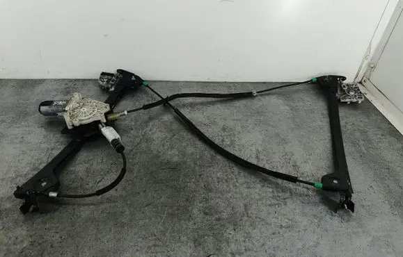 Peugeot 206 CC Front door window regulator with motor 105771101