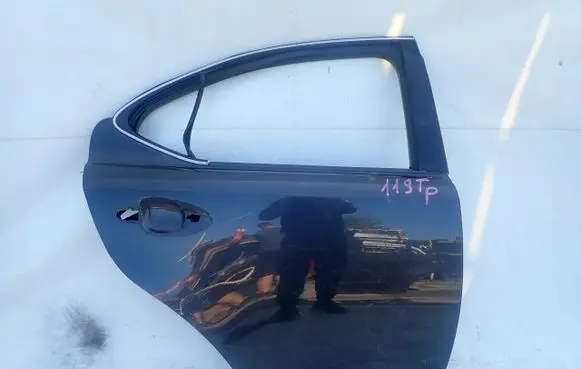Lexus IS 220D-250-350 Rear door