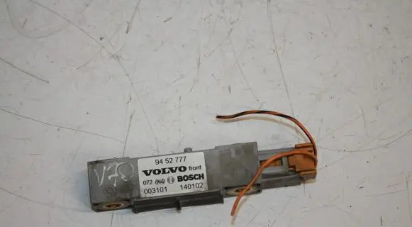 Volvo V70 Airbag deployment crash/impact sensor 9452777 140102 003101