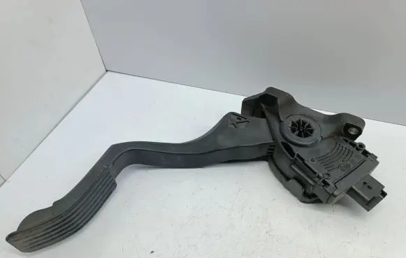 Peugeot 308 Accelerator throttle pedal 6PV00908301 9681530380