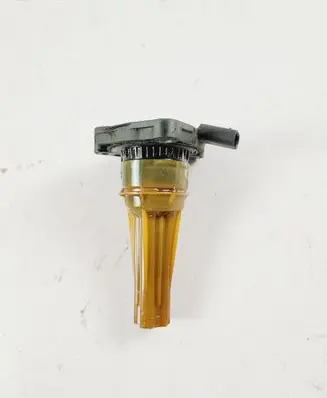 Volkswagen T-Roc Oil level sensor 04C907660A
