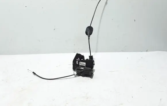 Renault Megane IV Front door lock 805020256R