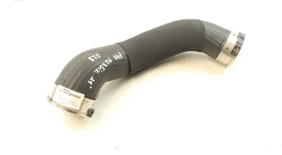 Intercooler hose/pipe