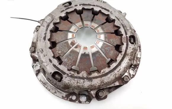 Toyota Yaris Pressure plate 3121052010
